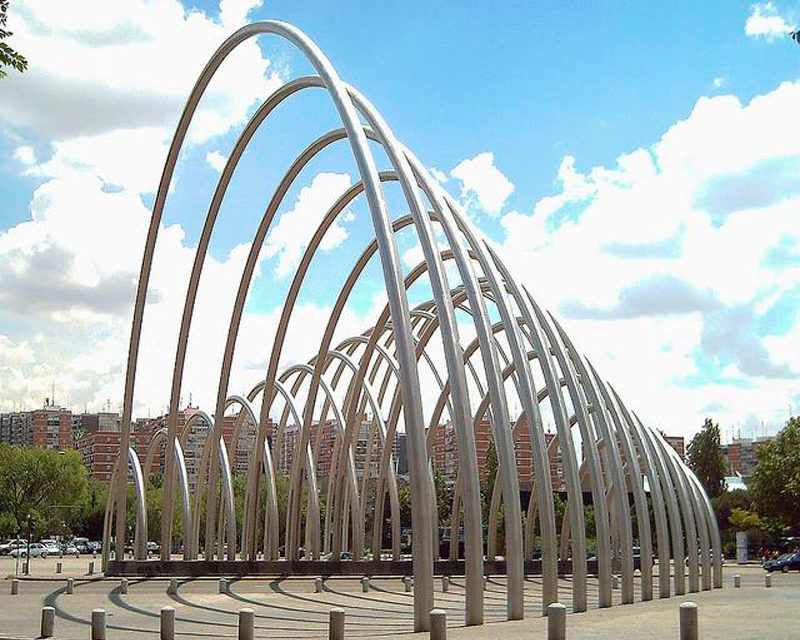 Bancaja documenta la obra de Andreu Alfaro