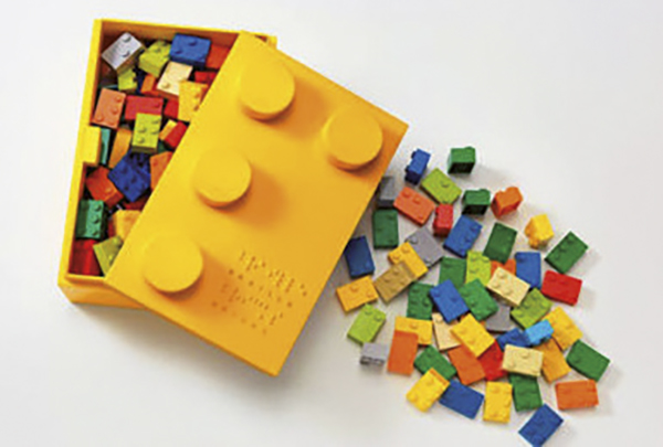 La Fundación Lego ayudará a los niños ciegos a aprender braille con sus piezas