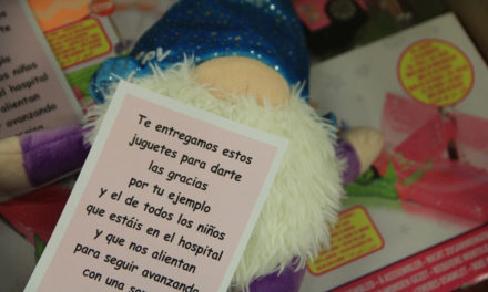 El Corte Inglés dona a Fundación Aladina 3.000 juguetes para niños hospitalizados