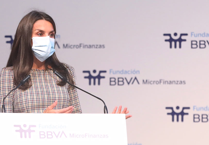 Microfinanzas BBVA pide más visibilidad para la mujer en la pandemia
