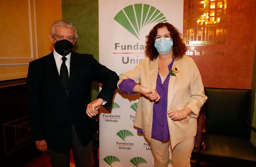 Fundación Unicaja renueva su apoyo al Programa de Atención Domiciliaria de la Fundación Cudeca