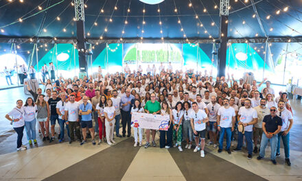 Fundación A LA PAR recibe 10.000€ de los empleados de Roche Farma