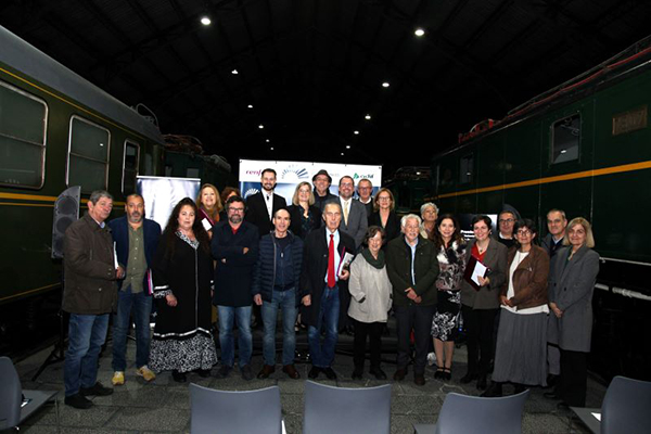 La Fundación de los Ferrocarriles Españoles entrega sus premios de Poesía y Cuento