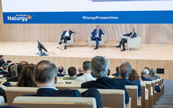 Stiglitz y Durao Barroso en la 16ª edición del ciclo de conferencias Energy Prospectives de Fundación Naturgy