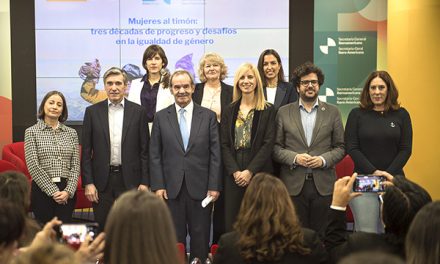Las mujeres emprenden más con menos recursos, según la Fundación Microfinanzas de BBVA