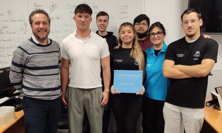 Fundación Caixabank Dualiza apoya un proyecto de FP que usa inteligencia artificial para devolver una voz natural a personas laringectomizadas