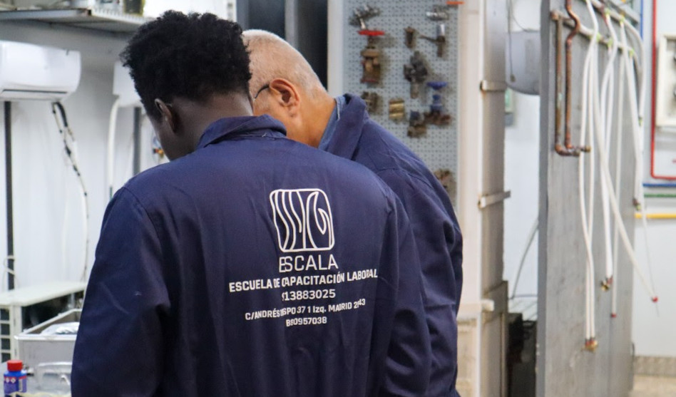 Fundación Endesa y Cáritas Diocesana de Madrid se unen para mejorar la empleabilidad de personas en situación vulnerable con el Curso en Instalaciones de aerotermia